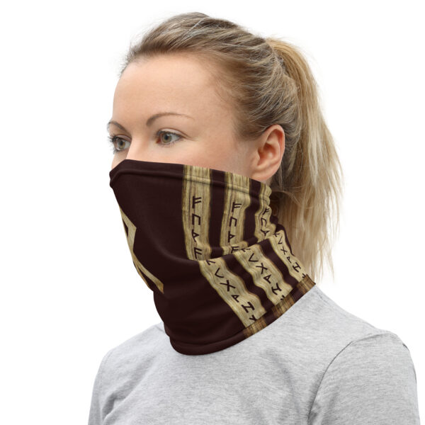 Raidho Brown Grunge Neck Gaiter by Wayuką́