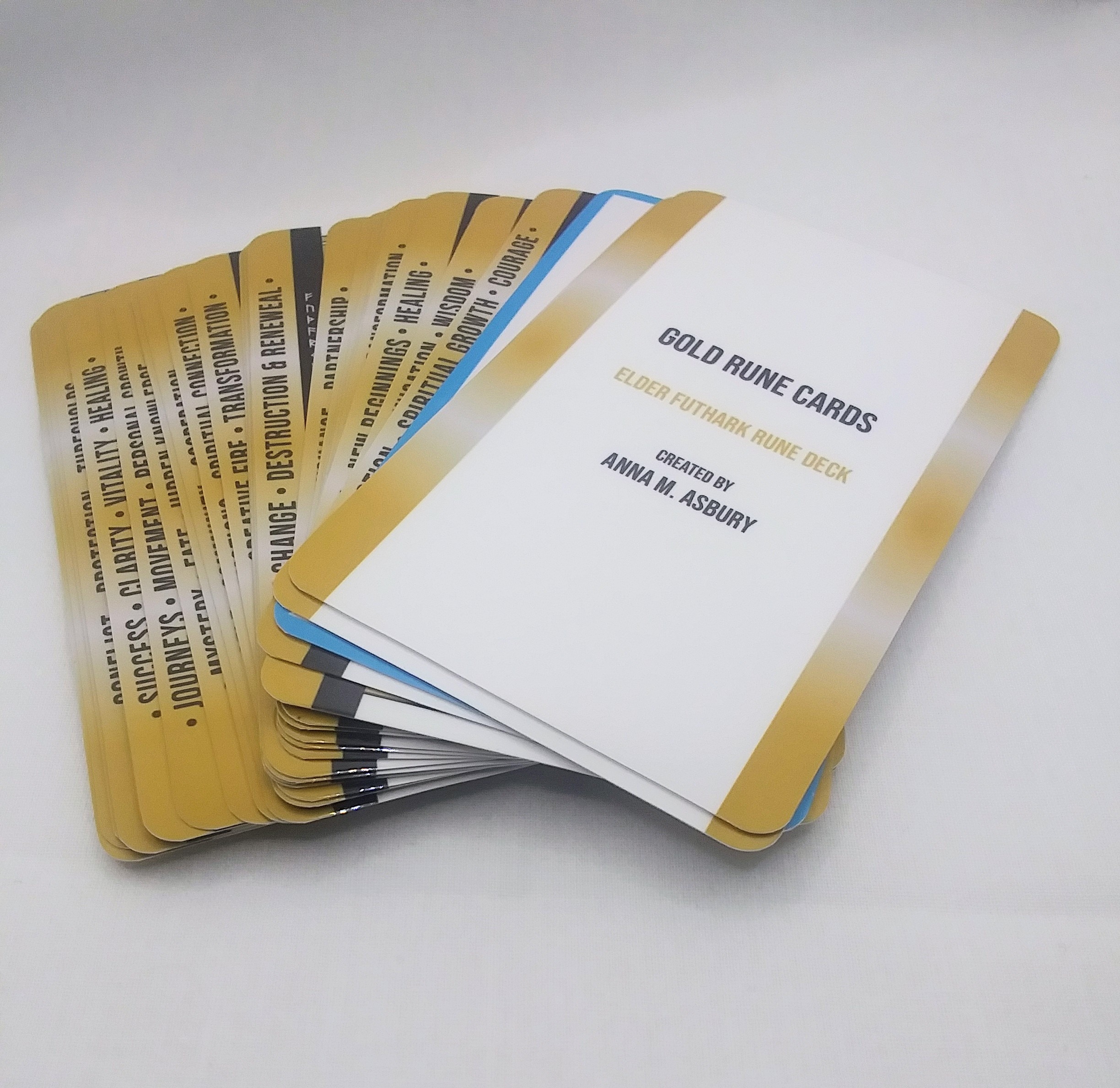 Gold Rune Cards by Wayuką́