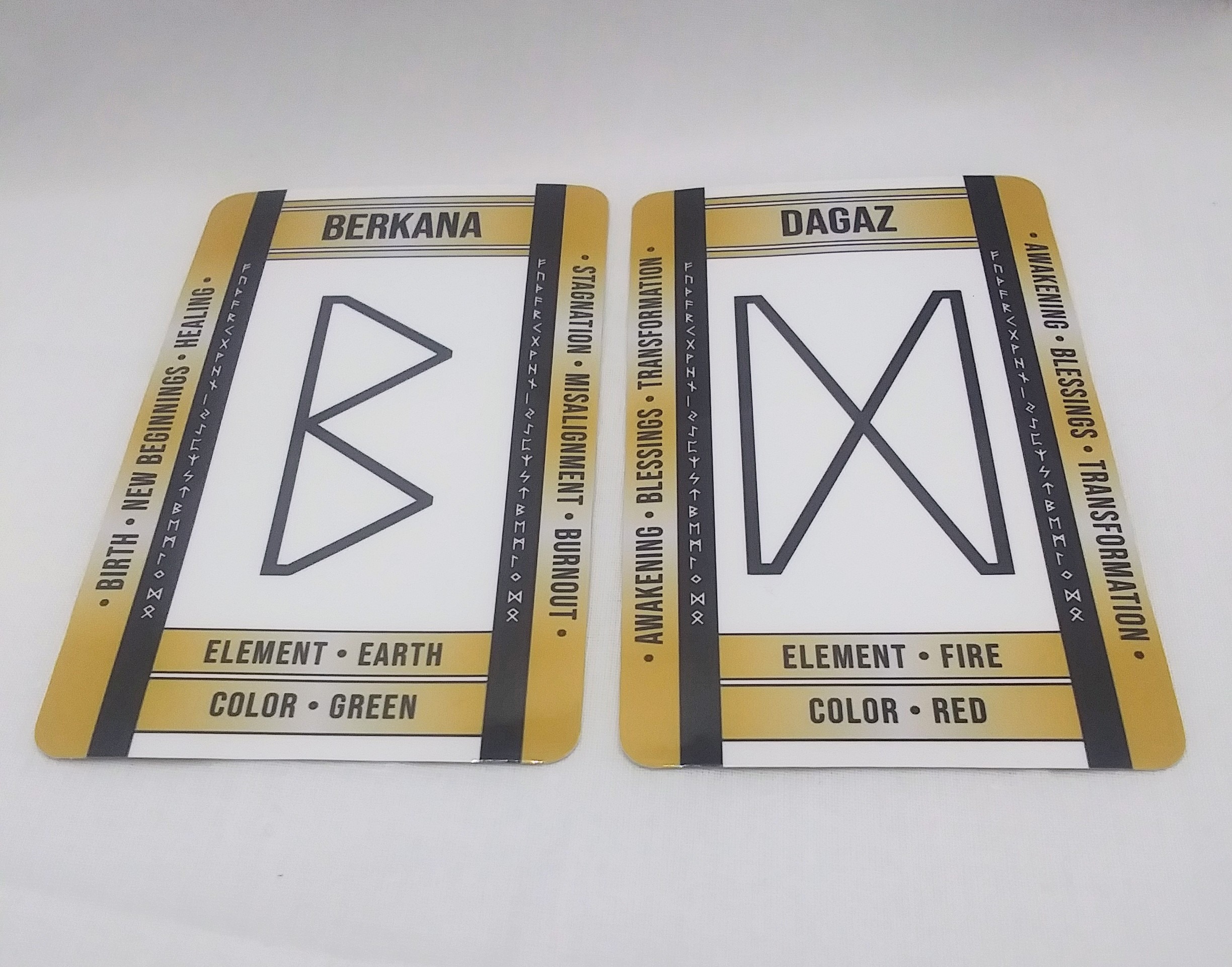 Gold Rune Cards by Wayuką́