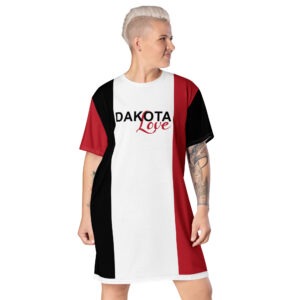 Dakota Love T-shirt Dress by Wayuką́