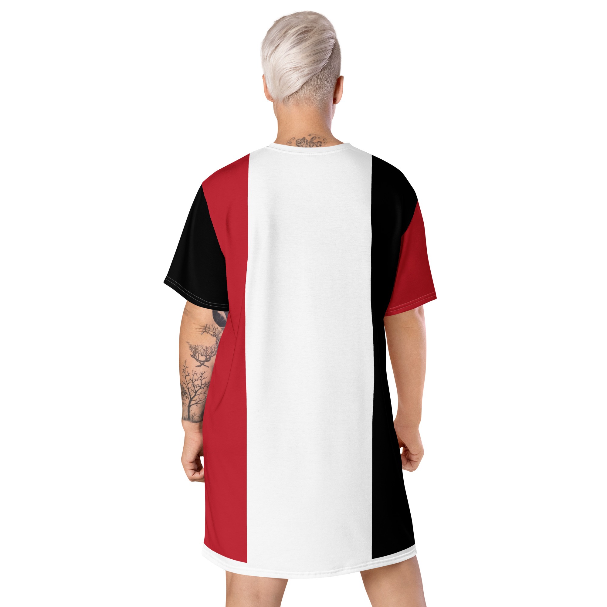 Dakota Love T-shirt Dress by Wayuką́